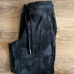 Lululemon Adapted State High-Rise Jogger